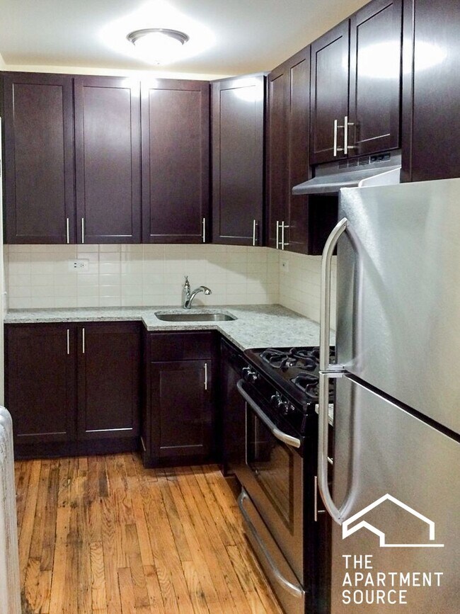 Photo - 516 W Cornelia Ave Unit 120