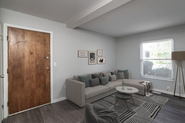 Photo - Englewood Villas & Residences