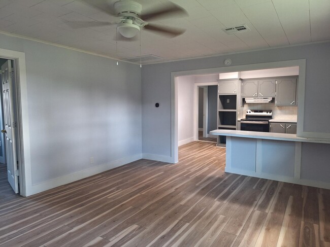 Photo - 3405 N Redlands Rd