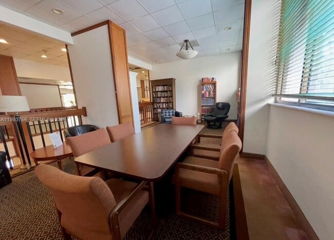 Photo - 2851 NE 183rd St Unidad 907E