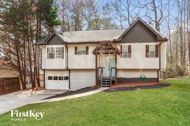 Building Photo - 4412 Lucy Ln SW