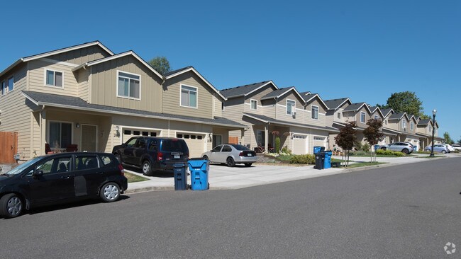 Logan Place Village Townhomes - Logan Place Village Townhomes