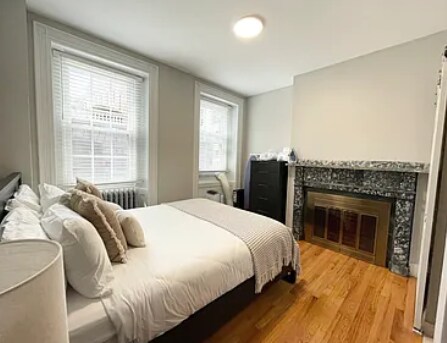 *Pictures are representative samples of the advertised unit. In some cases, the actual units you tou - 23 Temple St Unit E3