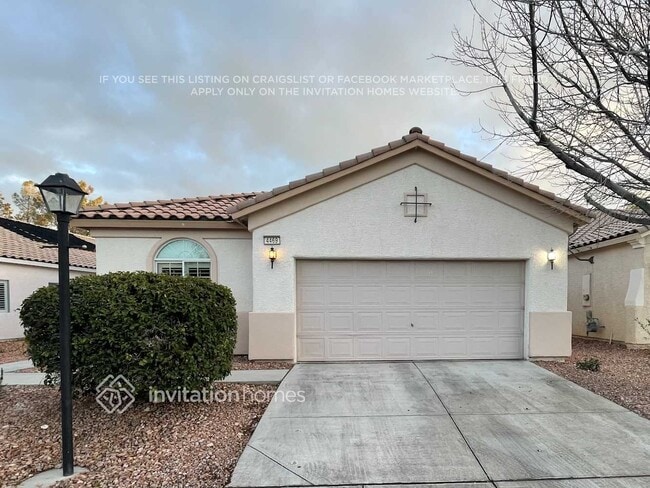 Building Photo - 4469 El Presidio Dr