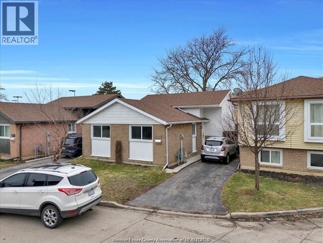 Photo - 9940 Forest Glade Ct