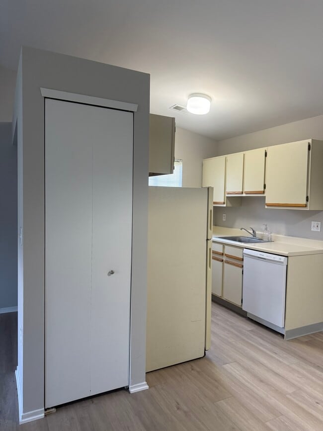Photo - 1267 Oxford Manor Ct Unit 1267-1
