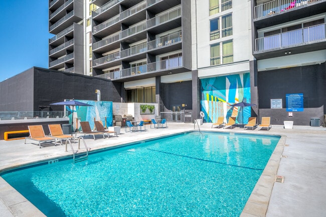 Houston House apartments — community photo