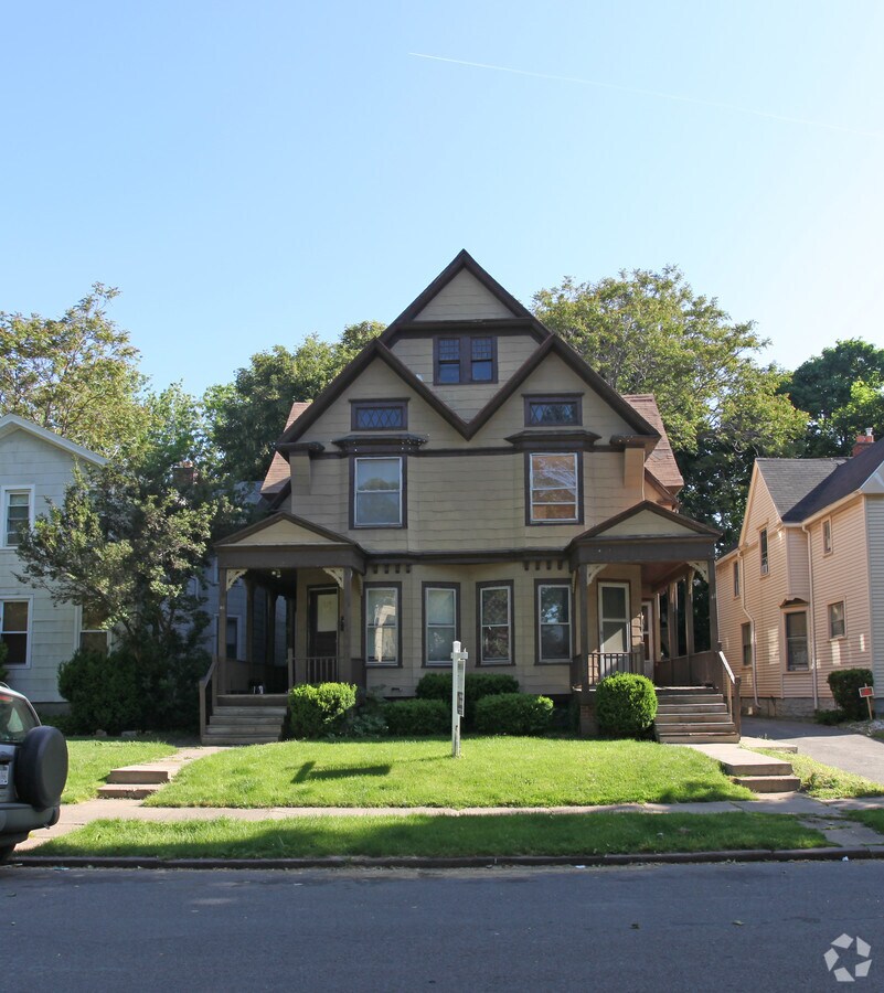 Photo - 46-48 Harlem