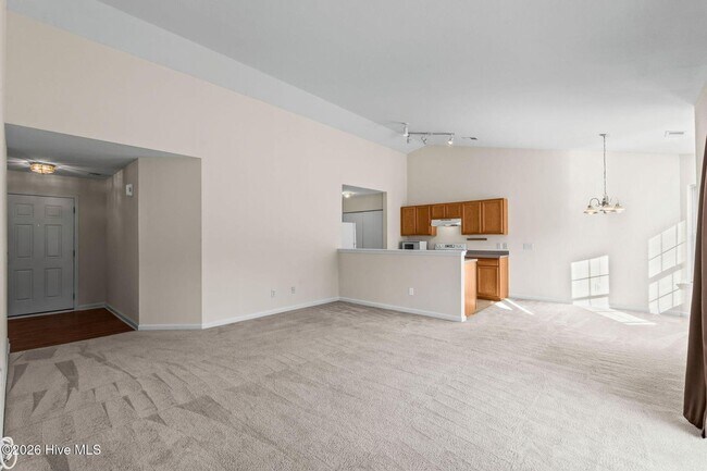 Photo - Beautiful 3-Bedroom Home in a Highly Desirable Community