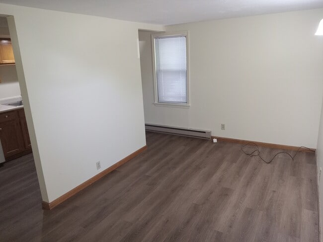 Photo - 220 E 6th Ave