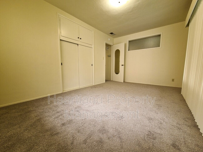 Photo - 5123 Wilson St