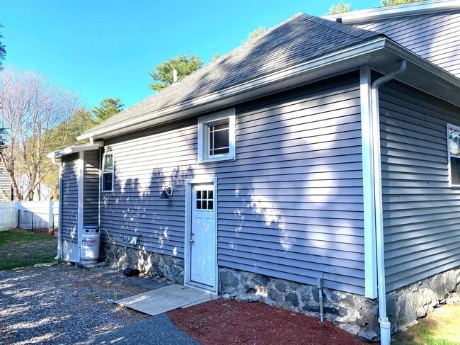 Photo - 37 Lawrence Rd