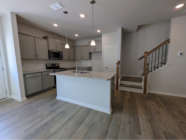 Photo - 246 Broomside Ave