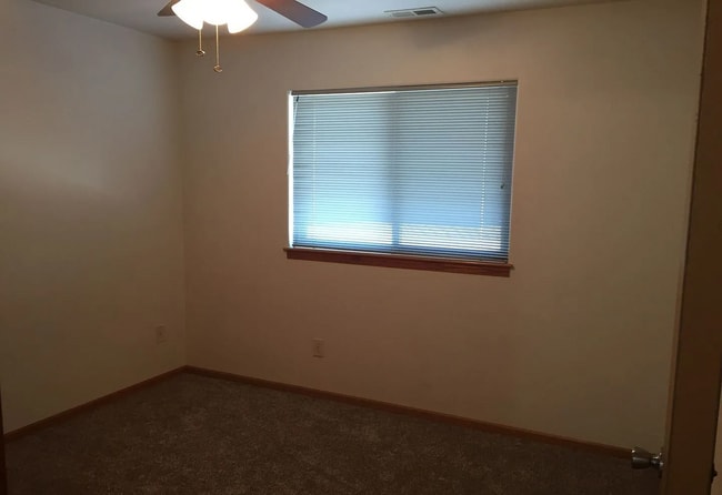 Photo - 873 E Minnesota St