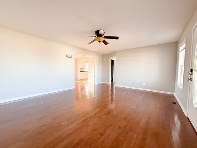 Photo - Spacious 3-Bedroom Home with Huge Basement, Garage, and Scenic Country Views