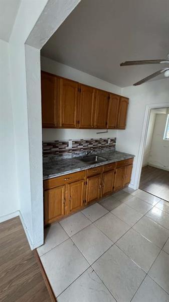 Photo - 750 83rd St Unidad 2