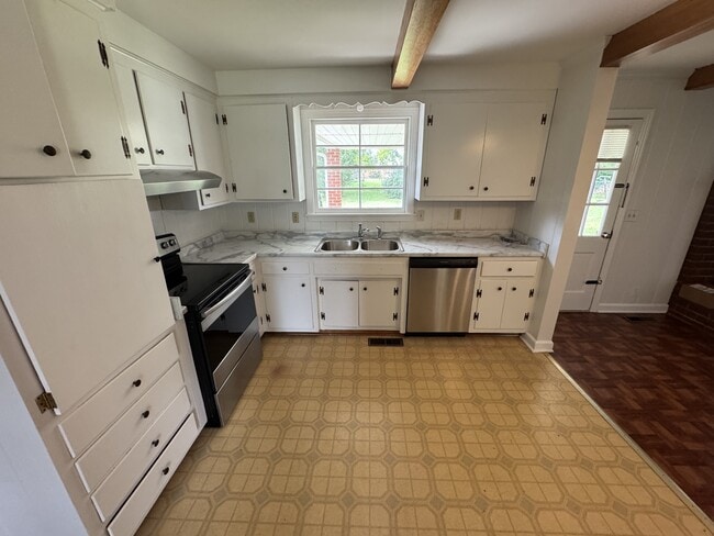 Photo - 112 Northside Dr