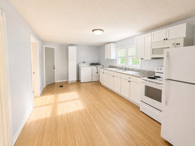 Photo - 1044 Muskegon Ave NW Unit 2
