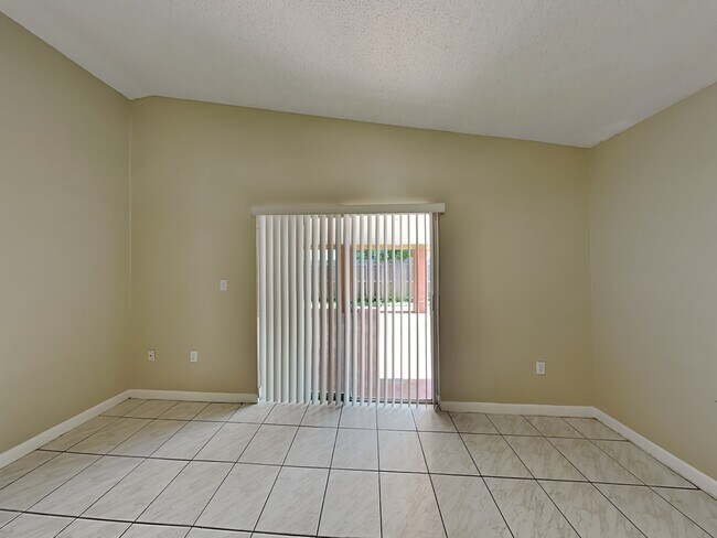 Photo - 3107 W 69th Pl