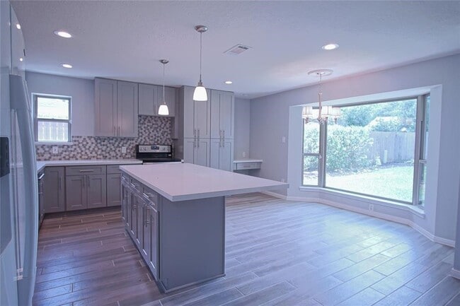 Photo - 15827 Echo Canyon Dr