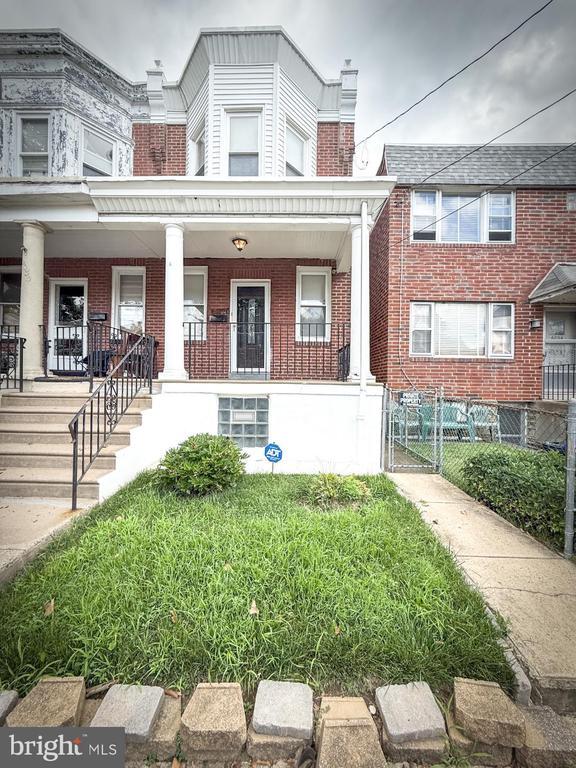 Building Photo - 6032 Lawndale St Rental