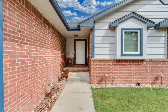 "Spacious 4-Bedroom Retreat with 3 Full Baths in Prime Wichita Location – 2,812 Sq. Ft.!"

Hurry!...
