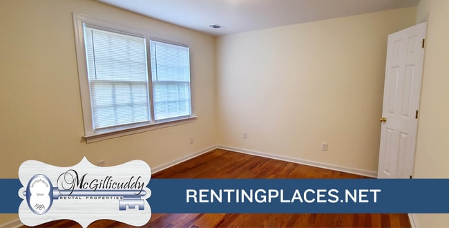 Photo - 1202 Holden Dr