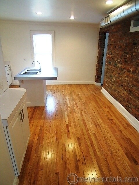 Photo - 654 City Park Ave Unidad 654 B City Park