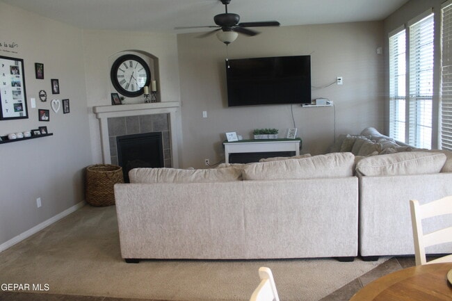 Photo - 376 Emerald Park Dr