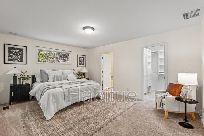 Photo - 2160 Dora Ln