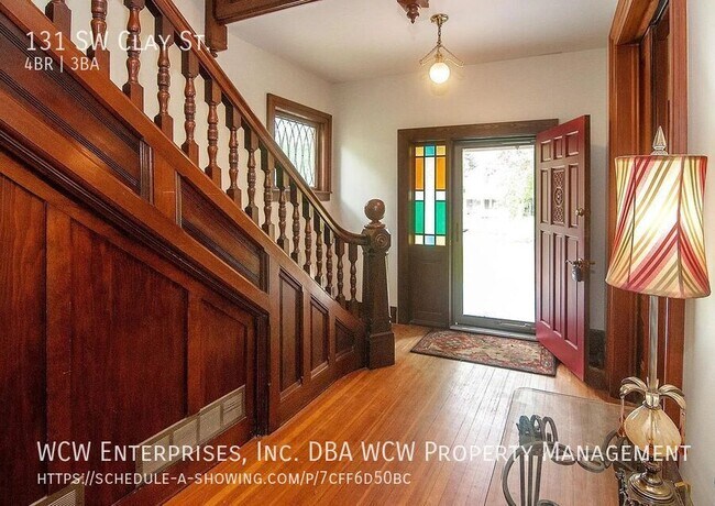 Photo - 131 SW Clay St