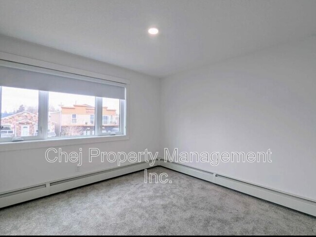 Photo - 10882 98 St NW Unit 204
