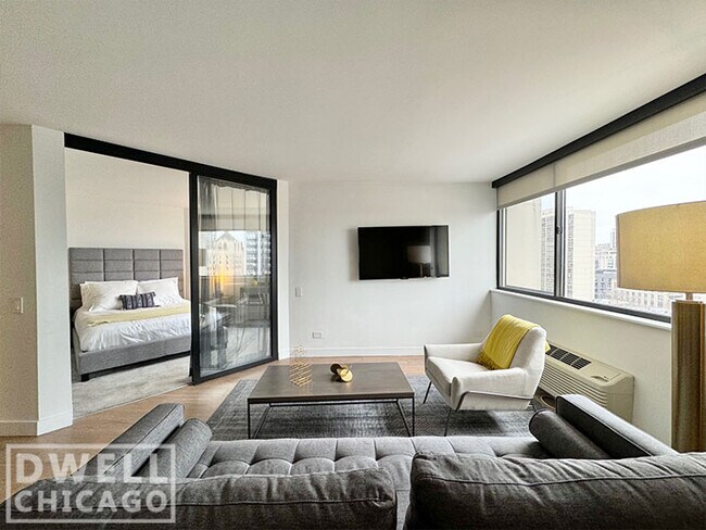 Photo - 2626 N Clark St Unit 1