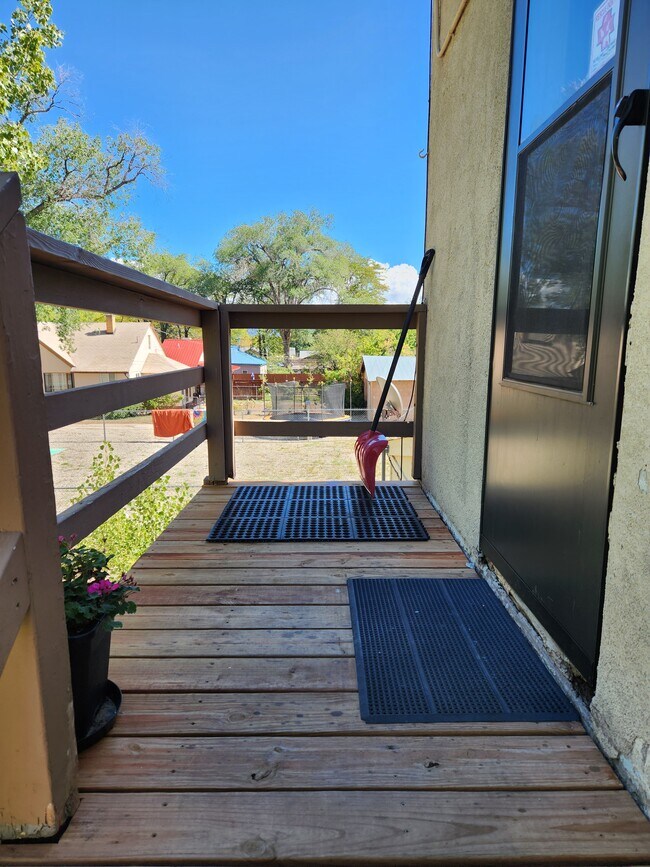 Photo - 136 N Madison St Unit B