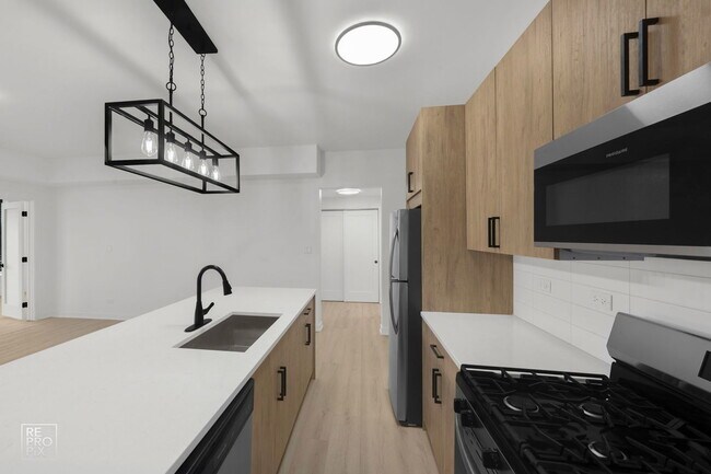 Photo - 7717 N Sheridan Rd Unit 3F