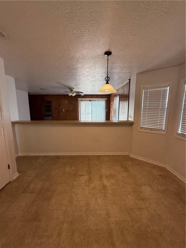 Photo - 814 Yegua St