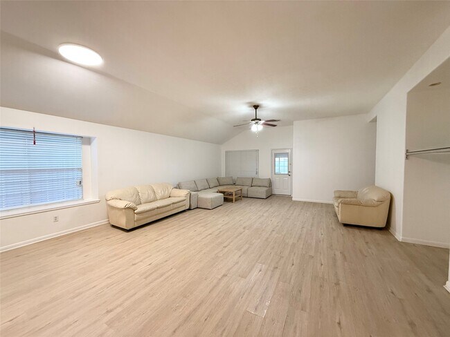 Photo - 13810 Audra Ln