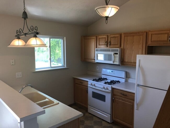 Photo - Gorgeous 3 Bedroom, 2 Bathroom Home minutes from Offutt Air Base