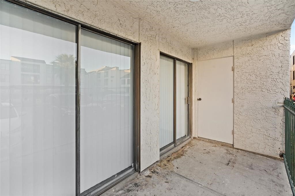 Photo - 2830 S Bartell Dr Unidad 9