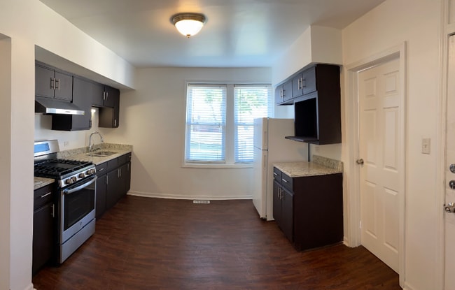 3755 S Winchester Ave Unit 1
