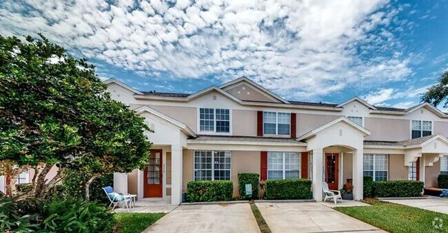 Building Photo - Large 3 bedrooms 3 Baths with a private pool Rental