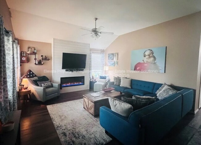 Photo - 2740 Red Fish Rd