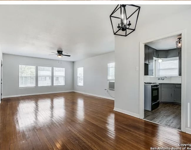 Photo - 229 Greer St