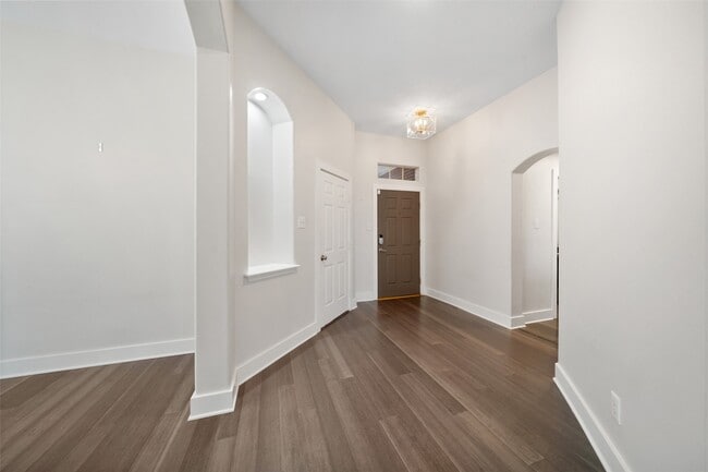 Photo - 1318 Ragsdale Ln