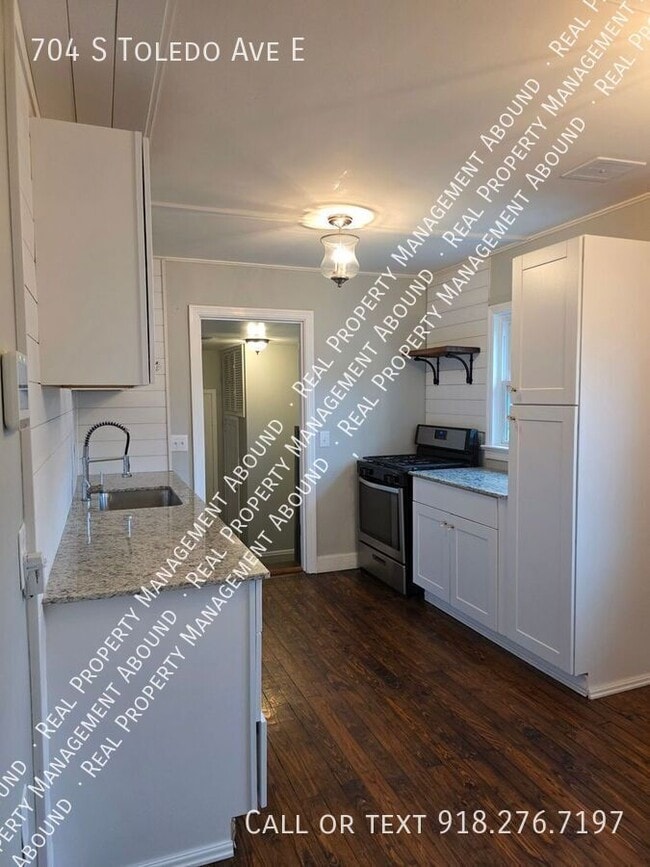 Photo - 704 S Toledo Ave