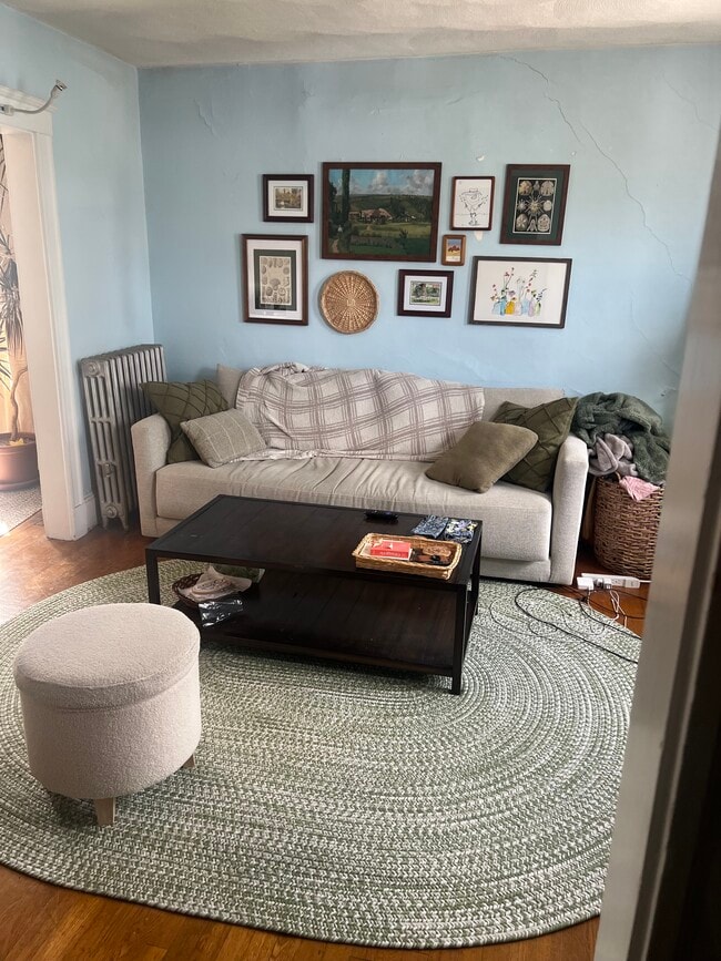 Photo - 198 Walden St