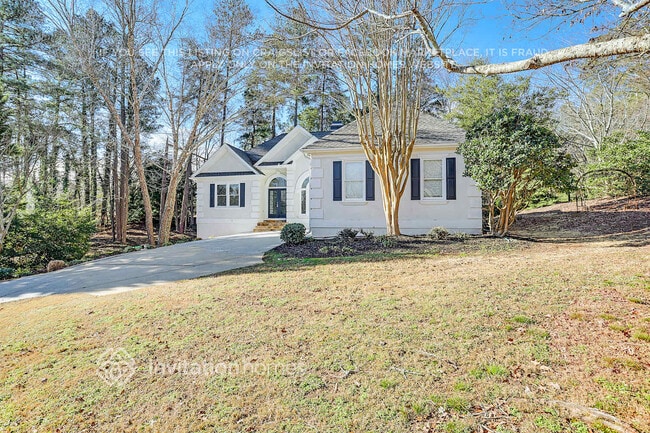 Photo - 1201 Bavarian Wood Close