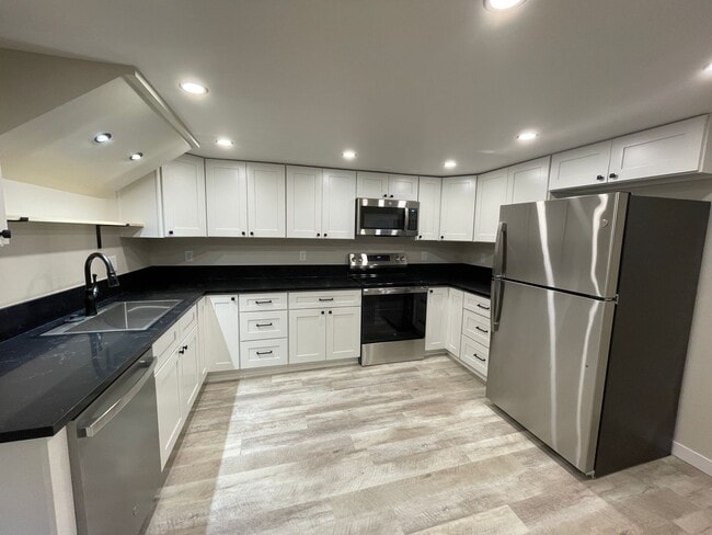 Photo - Fantastic Newly Remodeled Lower Unit in Buckman with Washer/Dryer Unit 1