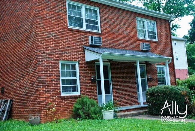 Photo - 118 Harmon St Rental