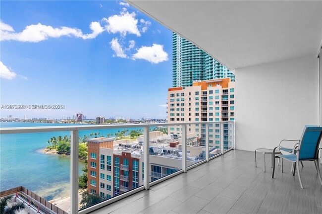 Photo - 2020 N Bayshore Dr Unit 1009